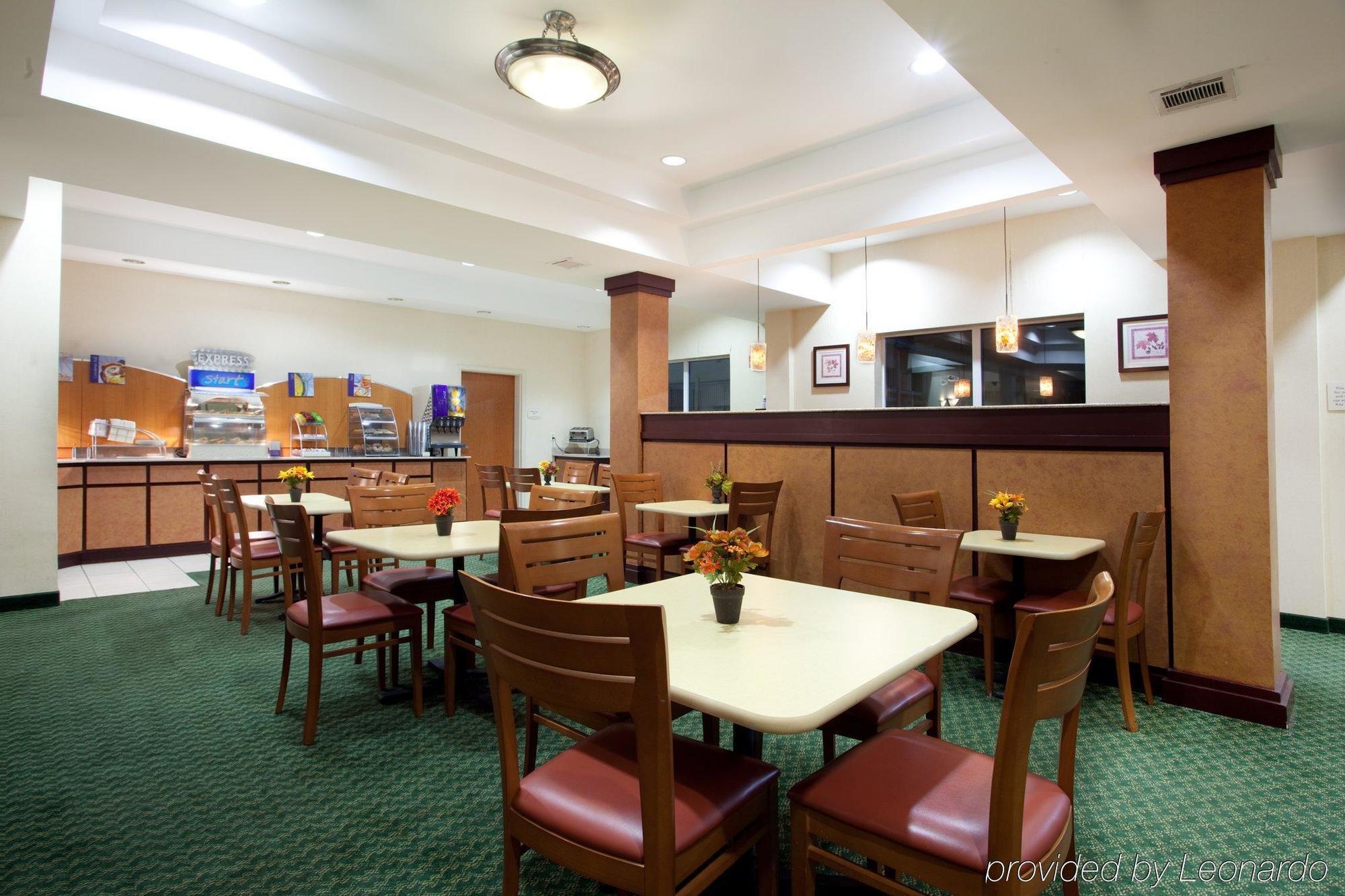Holiday Inn Express New Orleans East By Ihg Buitenkant foto