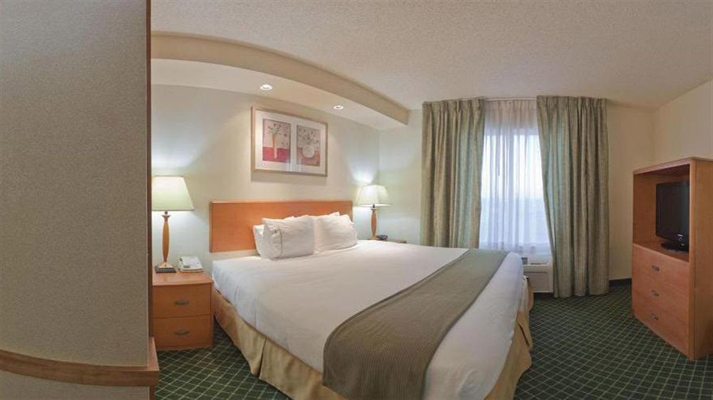 Holiday Inn Express New Orleans East By Ihg Buitenkant foto