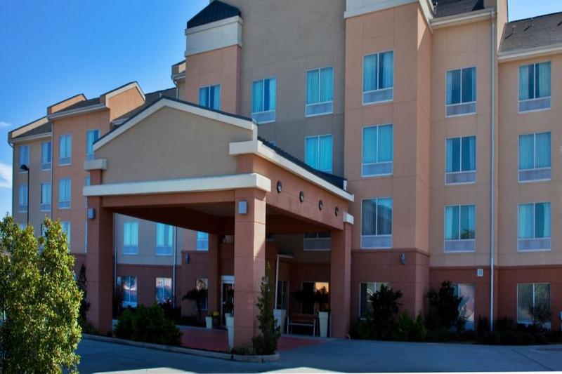 Holiday Inn Express New Orleans East By Ihg Buitenkant foto
